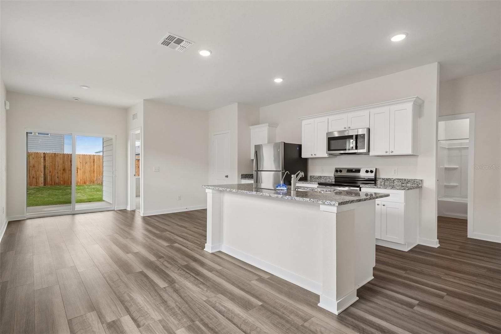 Single Family Residence at 10543 CURVING CREEK, PARRISH, photo 28 of 38