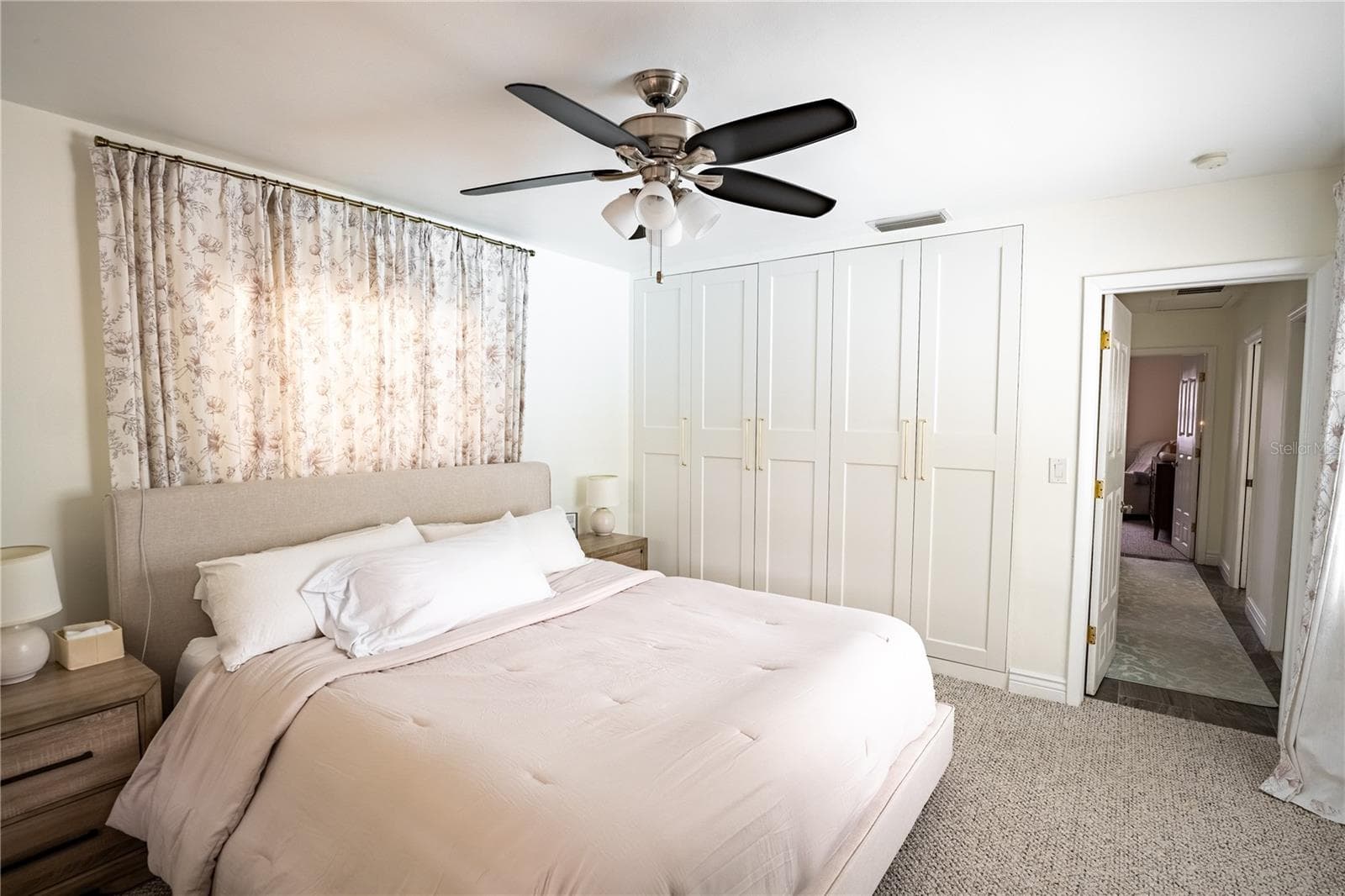 Single Family Residence at 686 SOUTHWEST BLVD N, ST PETERSBURG, photo 10 of 24
