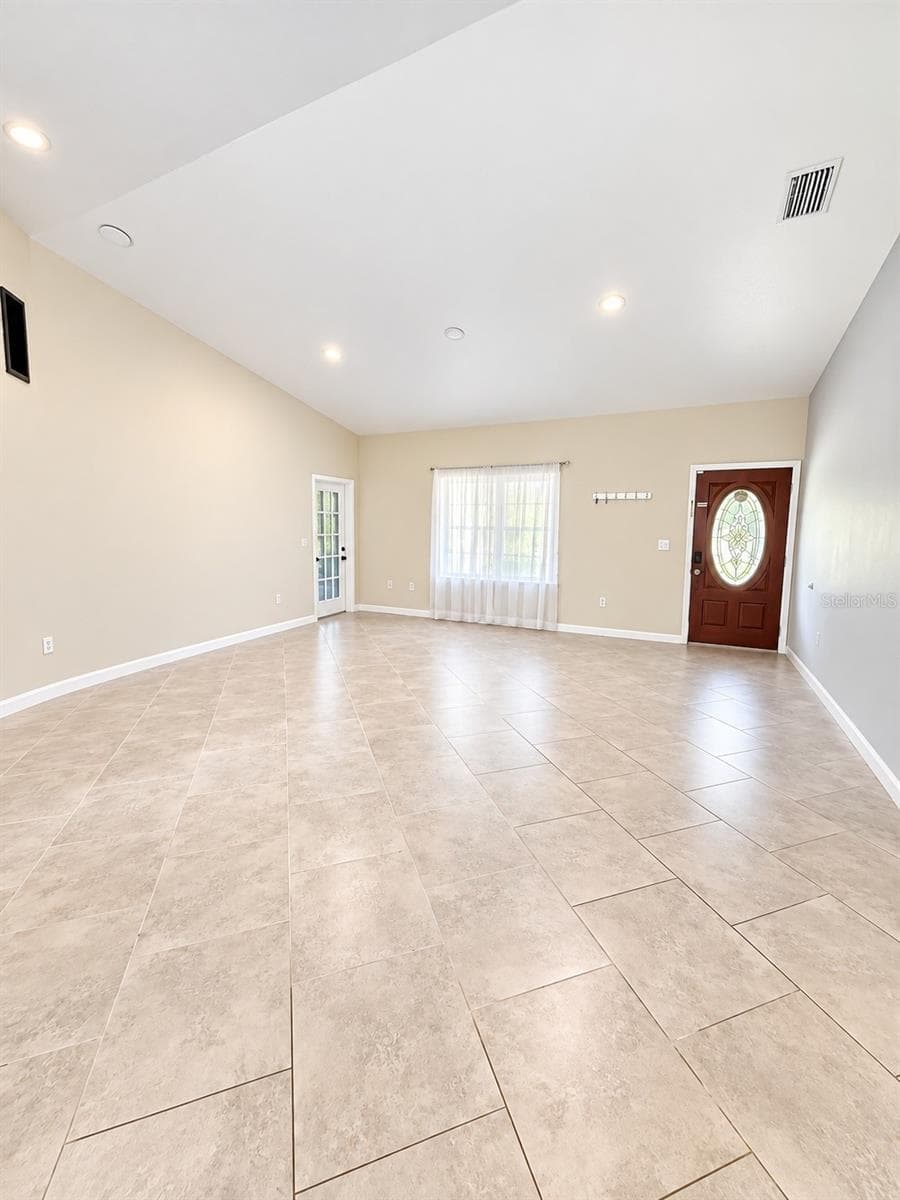 Single Family Residence at 3368 BLOSSOM ST, KISSIMMEE, photo 5 of 40