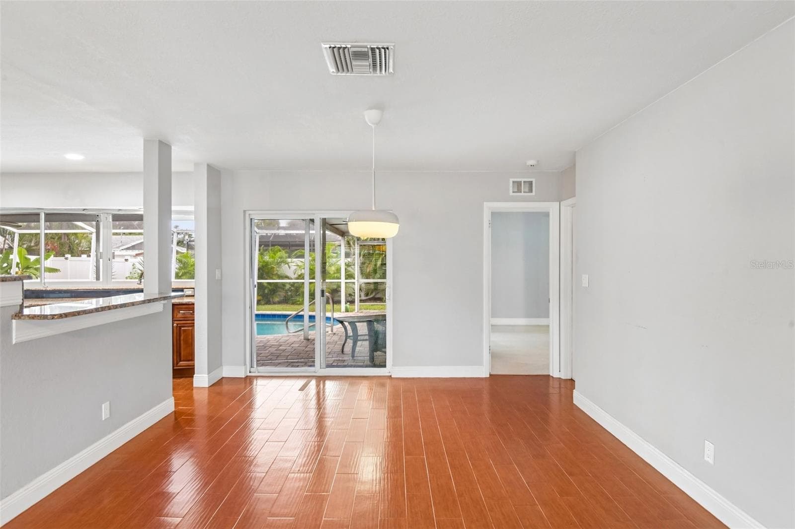 Single Family Residence at 4301 50TH TER S, ST PETERSBURG, photo 10 of 38
