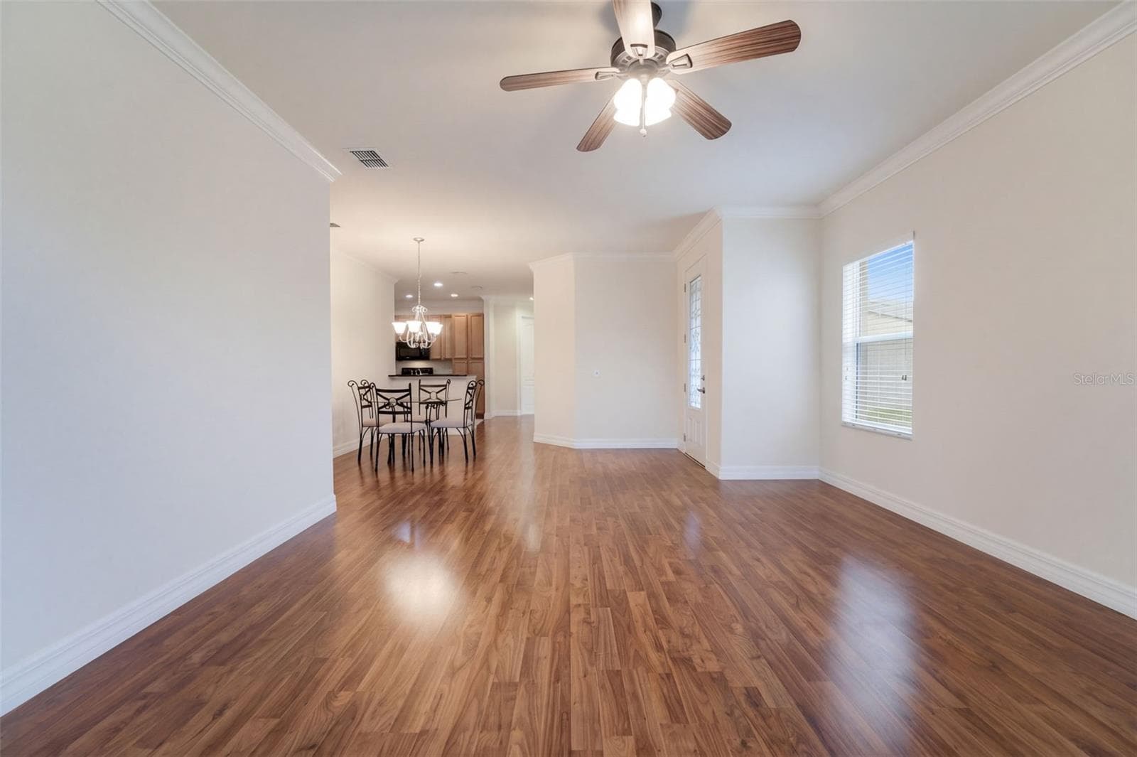Gathering room - 10419 BELFRY CIR, ORLANDO