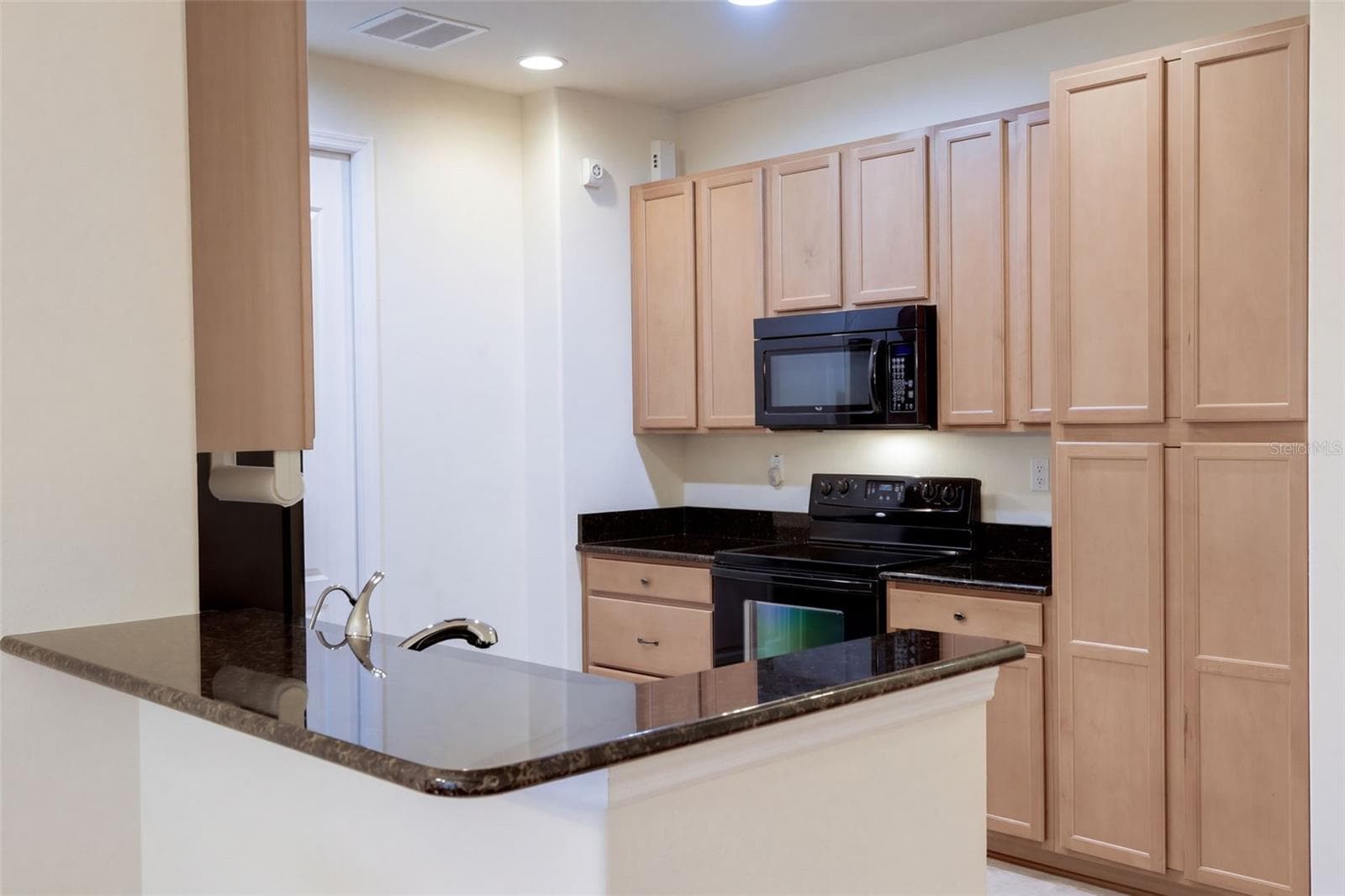 Townhouse at 10419 BELFRY CIR, ORLANDO, photo 14 of 43