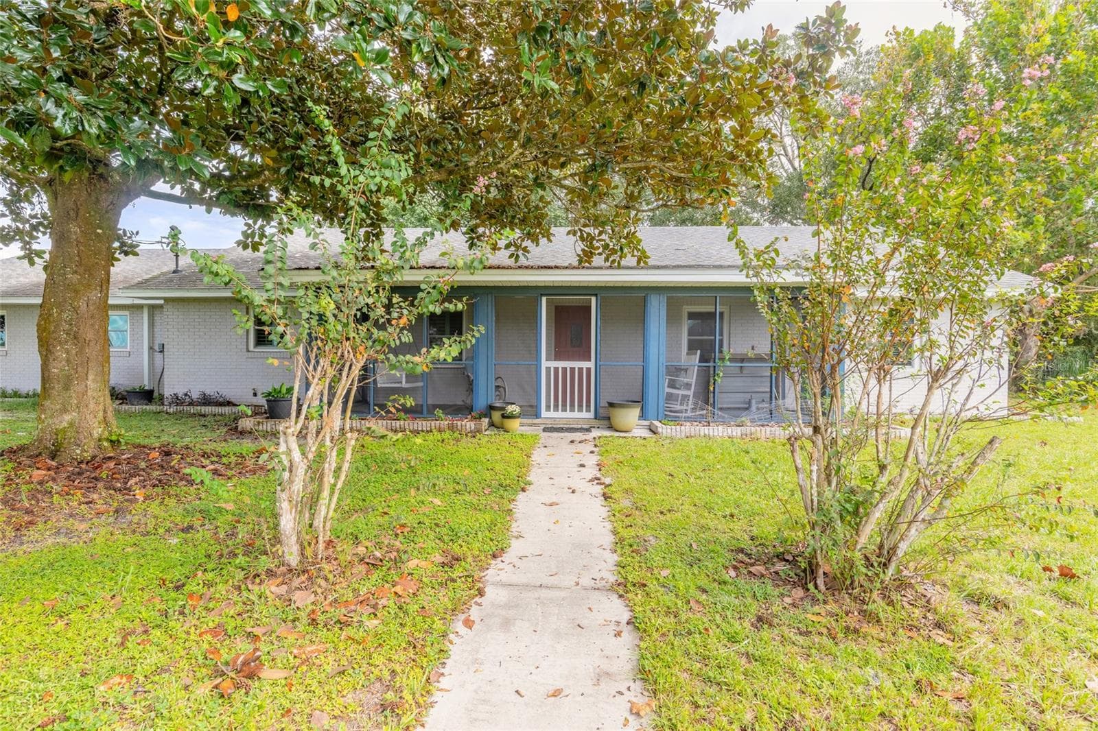 Front of home - 1390 E OHIO AVE, LAKE HELEN