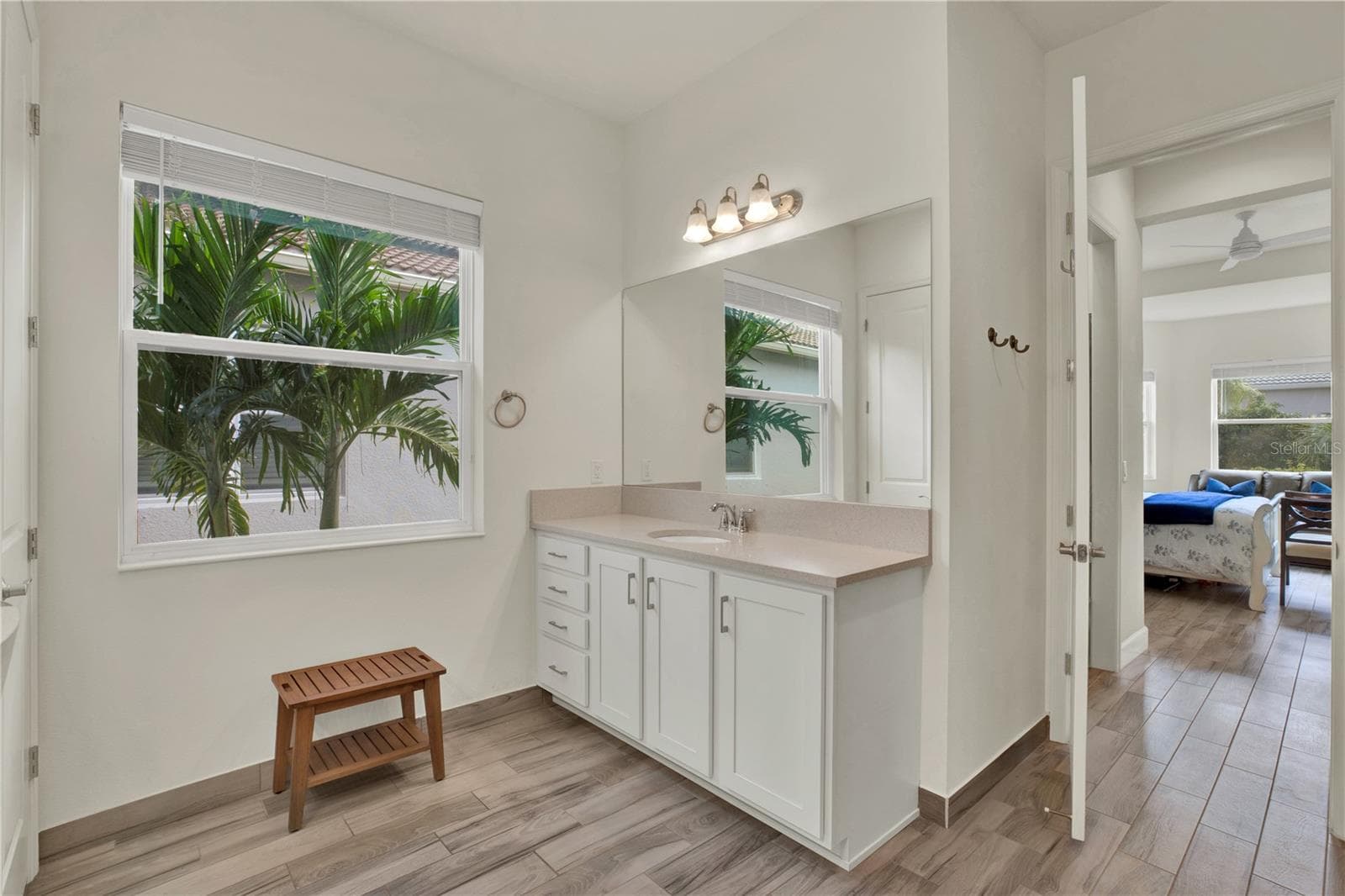 Single Family Residence at 4923 PAMPLONA CT, WIMAUMA, photo 18 of 53