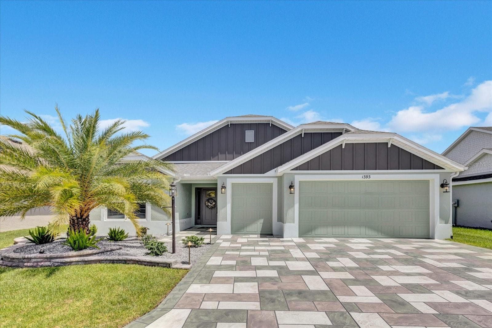Single Family Residence at 1393 KENNETH ST, THE VILLAGES, photo 2 of 37