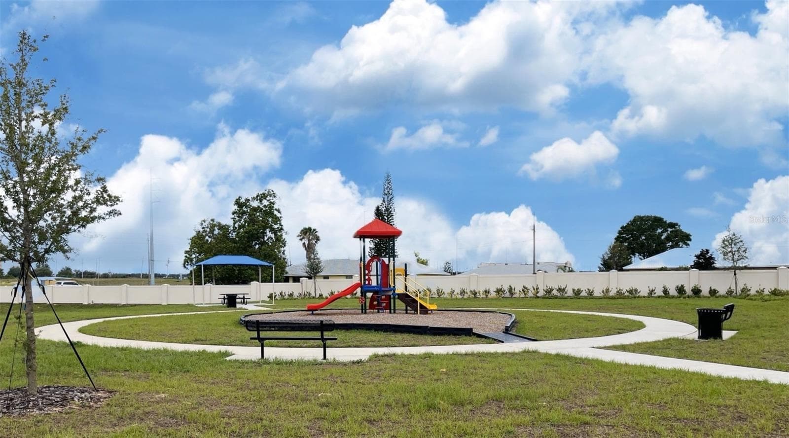 Community Playground - 441 MARION LOOP, HAINES CITY