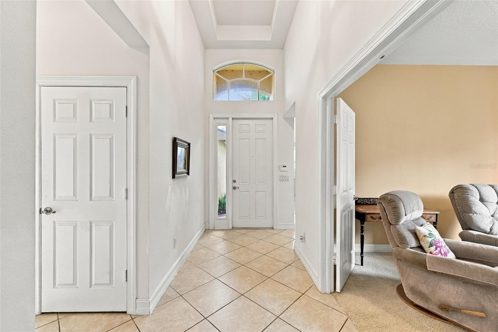 Single Family Residence at 5014 SANDY BROOK CIR, WIMAUMA, photo 4 of 84