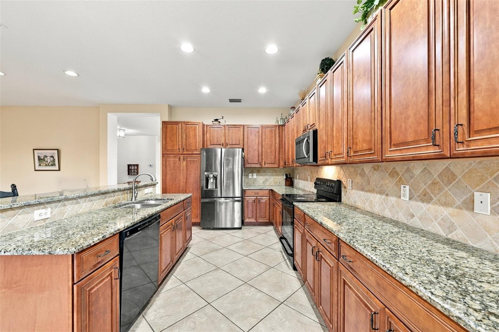 Single Family Residence at 5014 SANDY BROOK CIR, WIMAUMA, photo 17 of 84