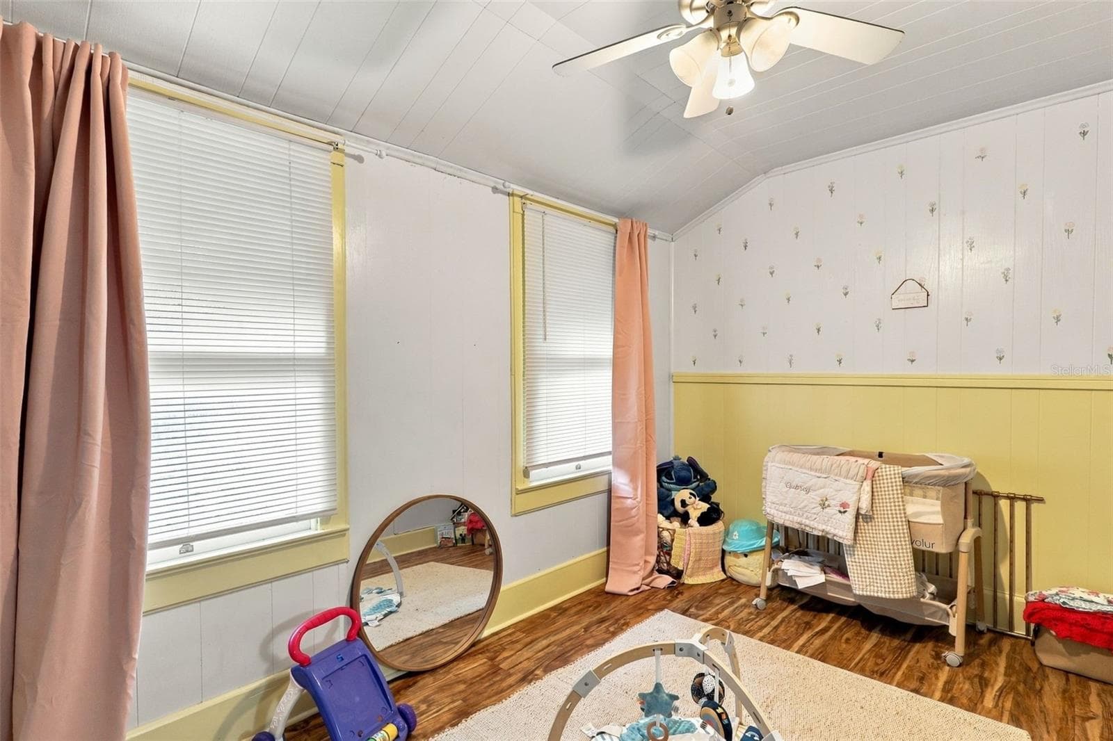 2ND FLOOR BEDROOM 2 - 235 N SANS SOUCI AVE, DELAND