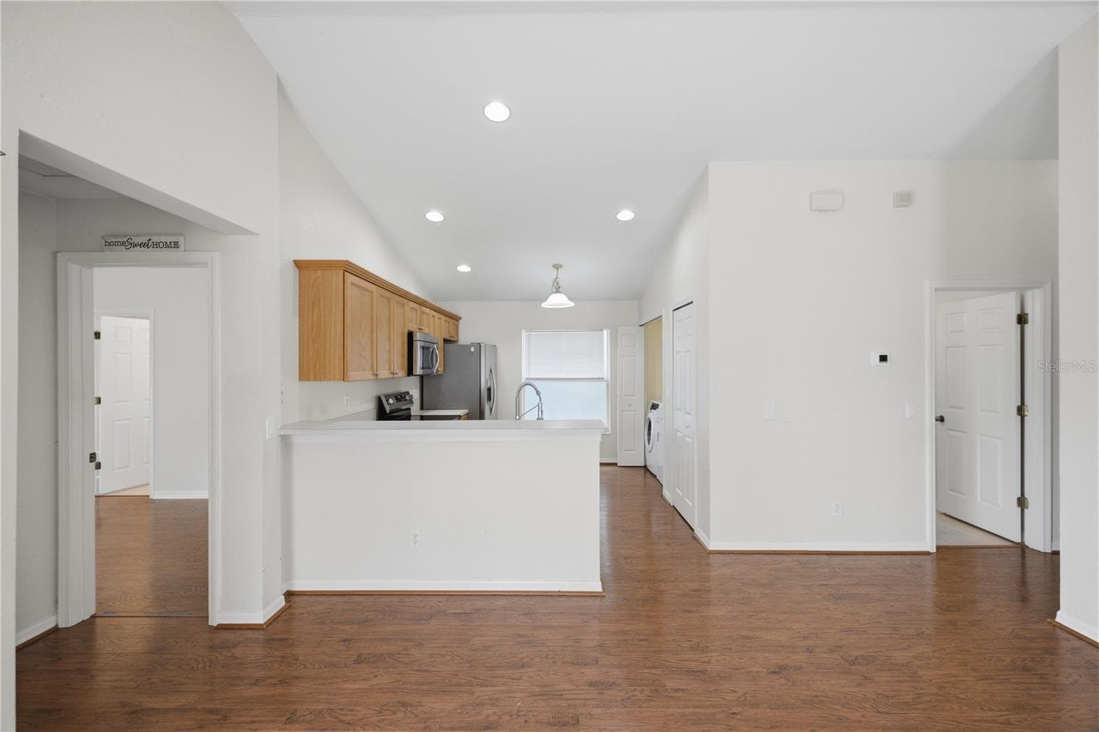 Single Family Residence at 11426 BAY GARDENS LOOP, RIVERVIEW, photo 8 of 27