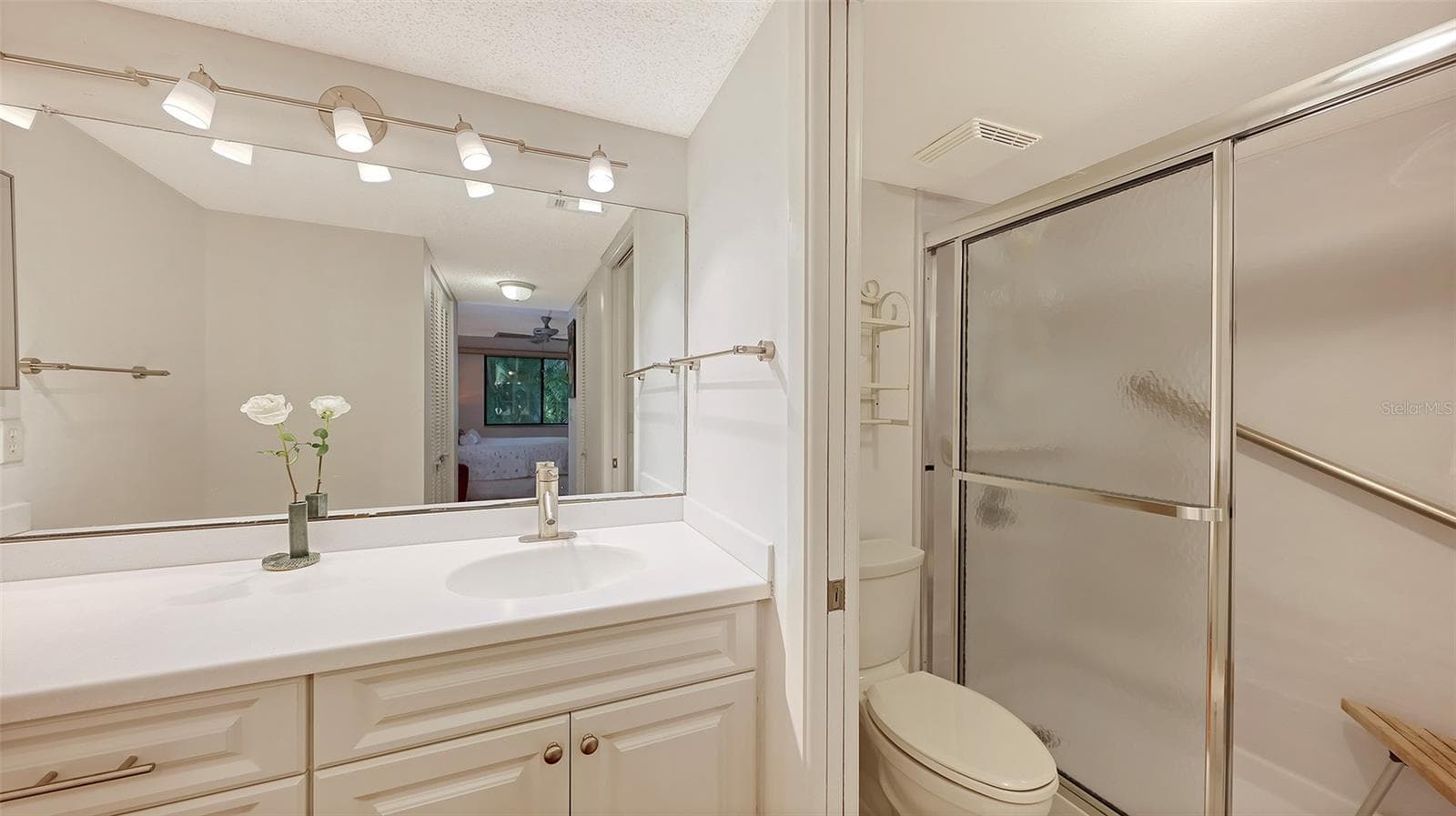 Condominium at 1708 GLENHOUSE DR #314, SARASOTA, photo 13 of 38