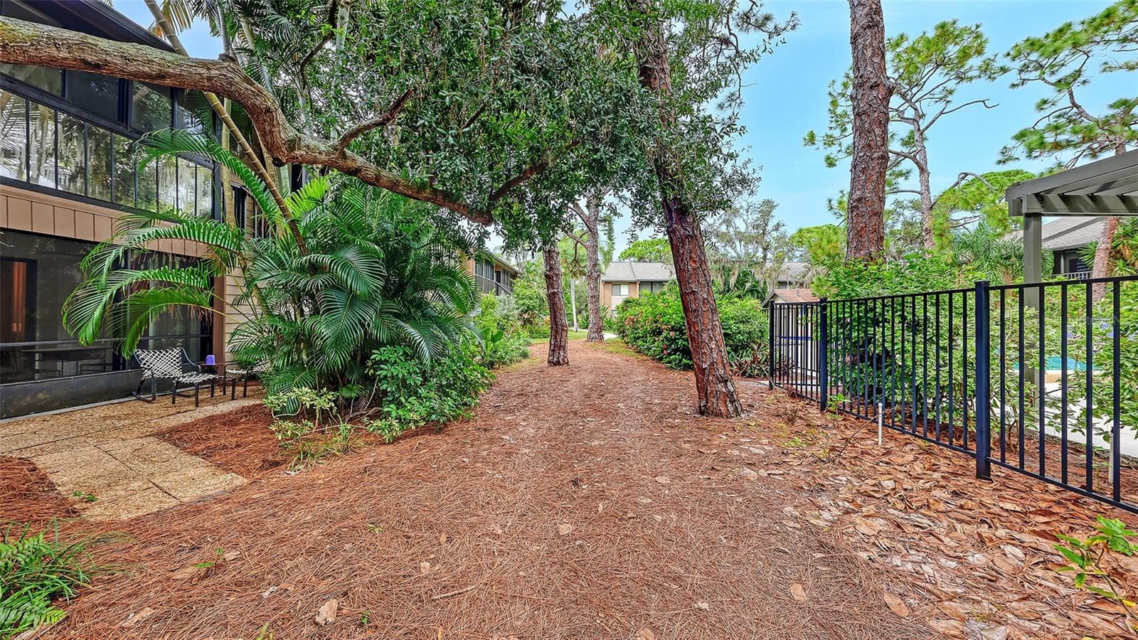 Condominium at 1708 GLENHOUSE DR #314, SARASOTA, photo 23 of 38
