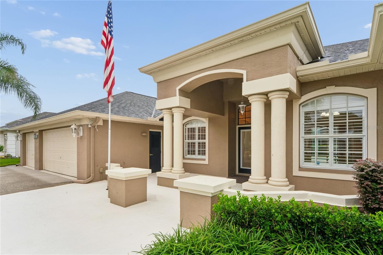 Single Family Residence at 3430 ROSEBAY CT, SPRING HILL, photo 5 of 93
