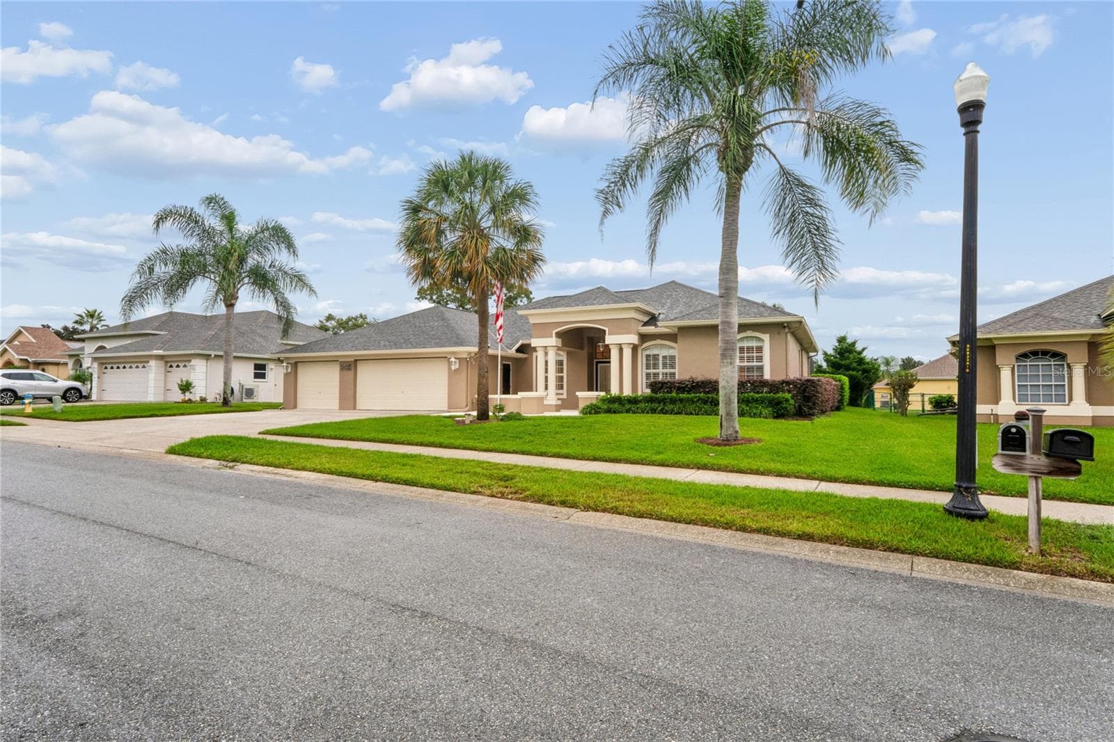 Single Family Residence at 3430 ROSEBAY CT, SPRING HILL, photo 9 of 93