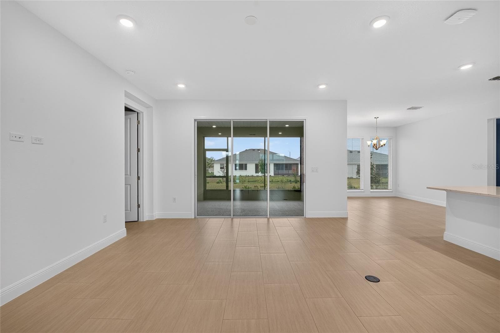 Single Family Residence at 10408 SW 106TH CT, OCALA, photo 7 of 53