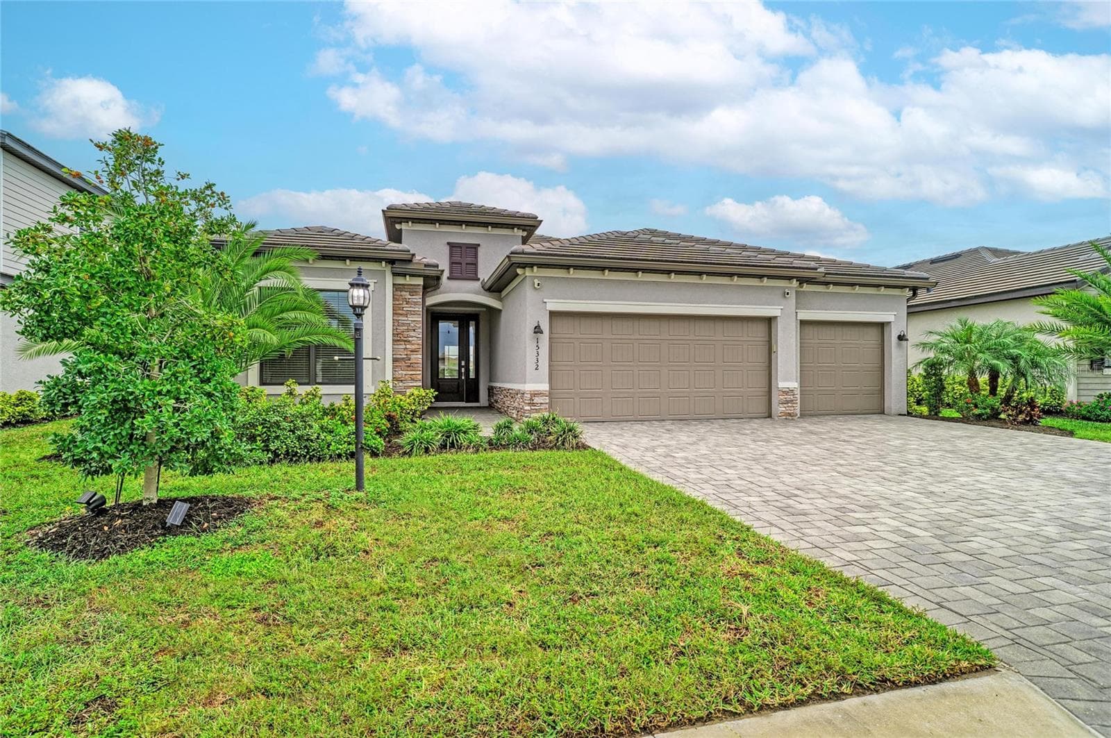 Single Family Residence at 15332 SERENE SHORES LOOP, BRADENTON, photo 8 of 74