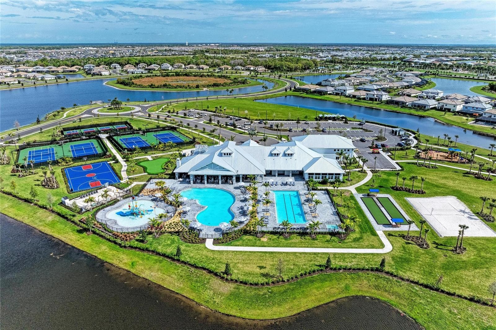 Single Family Residence at 15332 SERENE SHORES LOOP, BRADENTON, photo 69 of 74