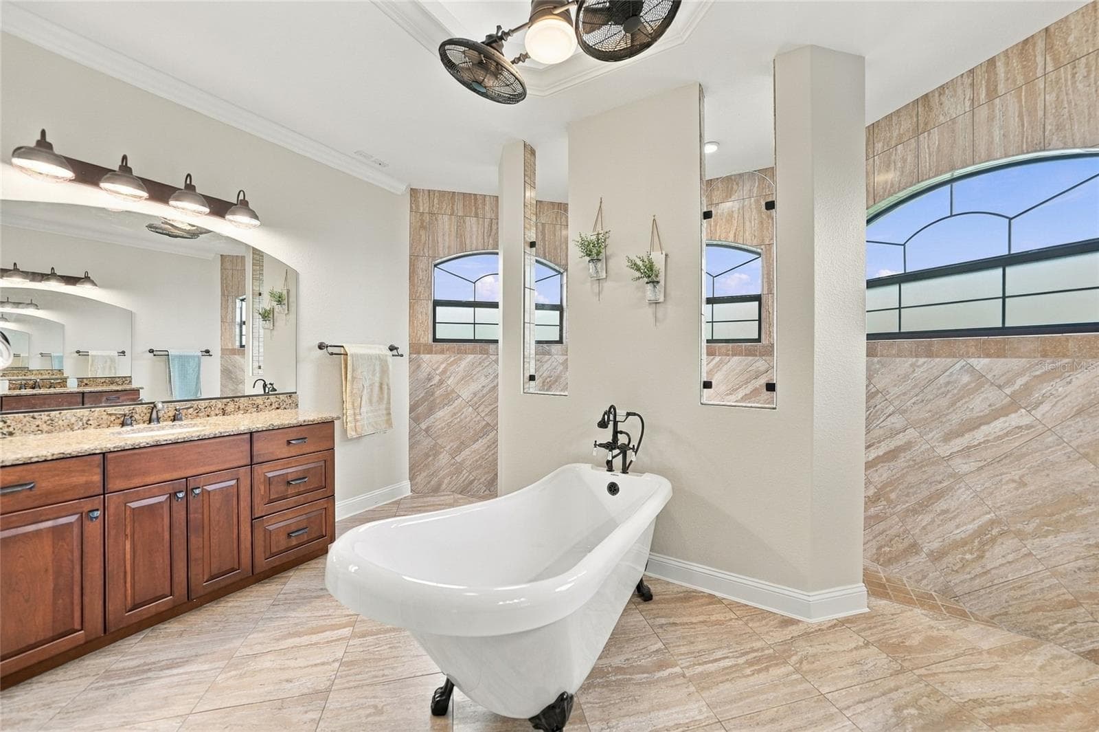 Single Family Residence at 9614 SHELBURNE CIR, PORT CHARLOTTE, photo 19 of 65