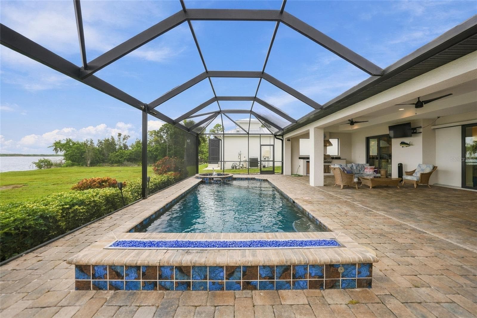 Single Family Residence at 9614 SHELBURNE CIR, PORT CHARLOTTE, photo 41 of 65