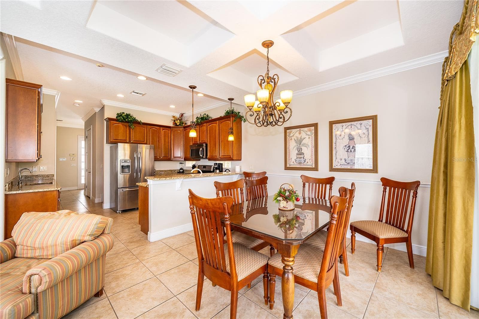 Dining area - 7513 EXCITEMENT DR, KISSIMMEE