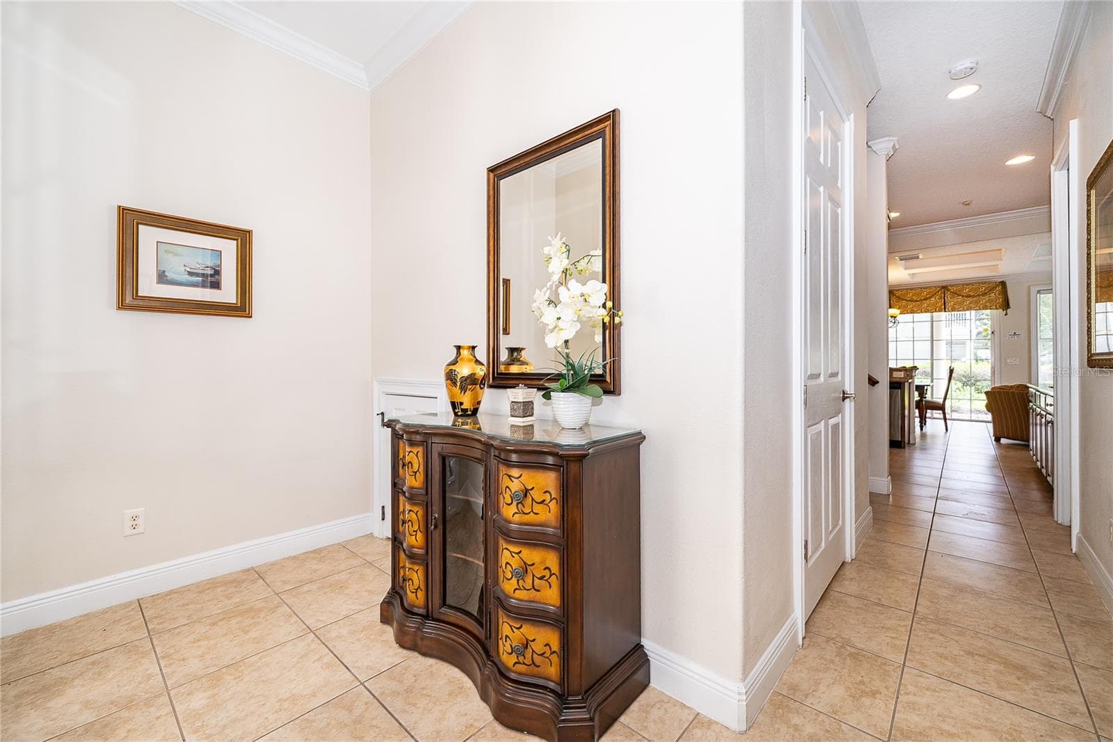 Entrance foyer - 7513 EXCITEMENT DR, KISSIMMEE