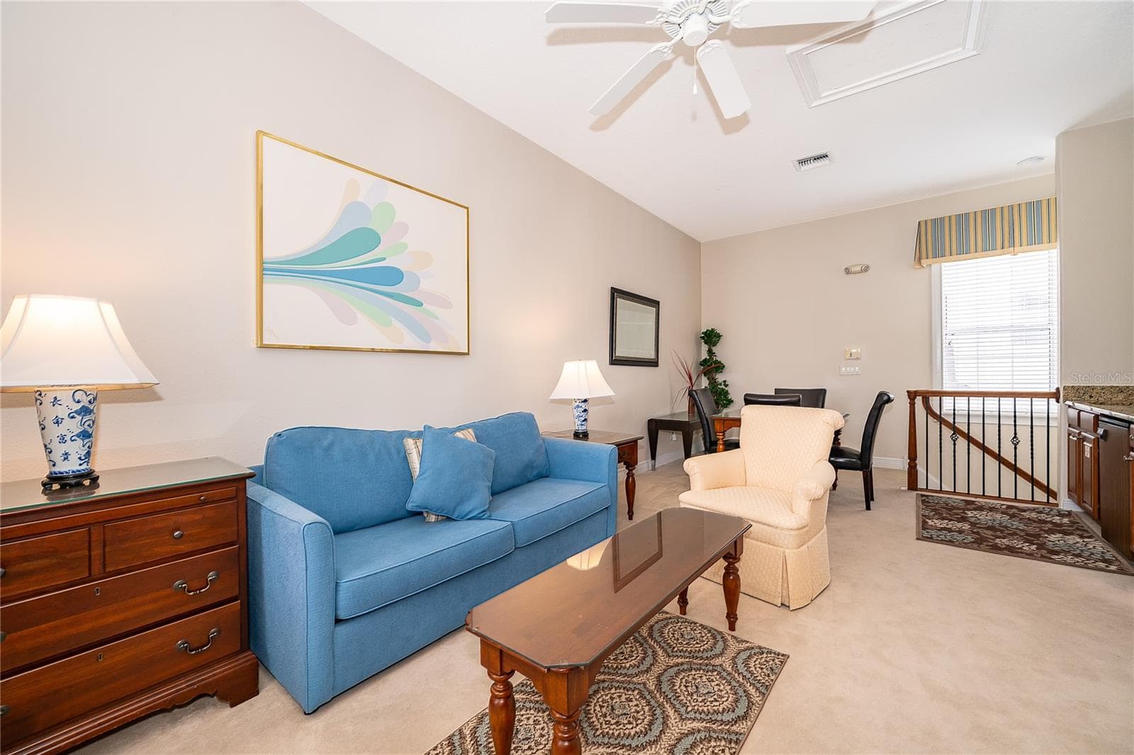 Living room garage apt - 7513 EXCITEMENT DR, KISSIMMEE