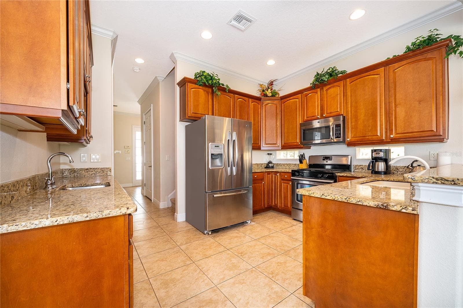 Kitchen - 7513 EXCITEMENT DR, KISSIMMEE