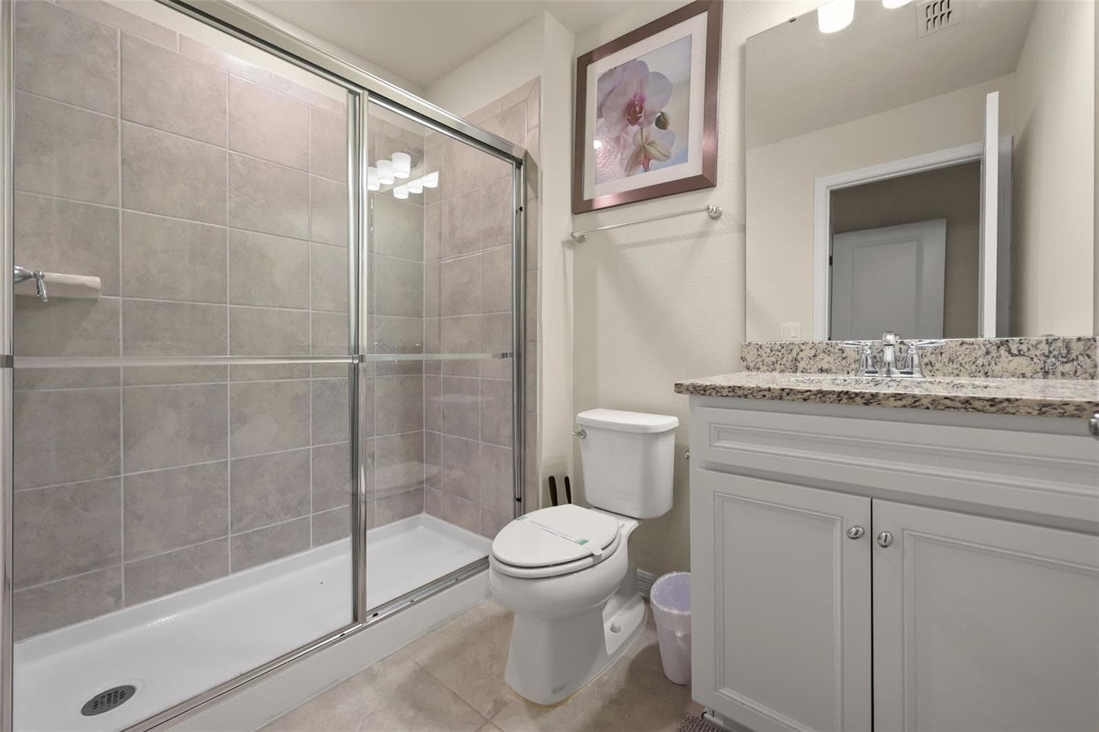 Bathroom 3 - 4186 LANA AVE, DAVENPORT
