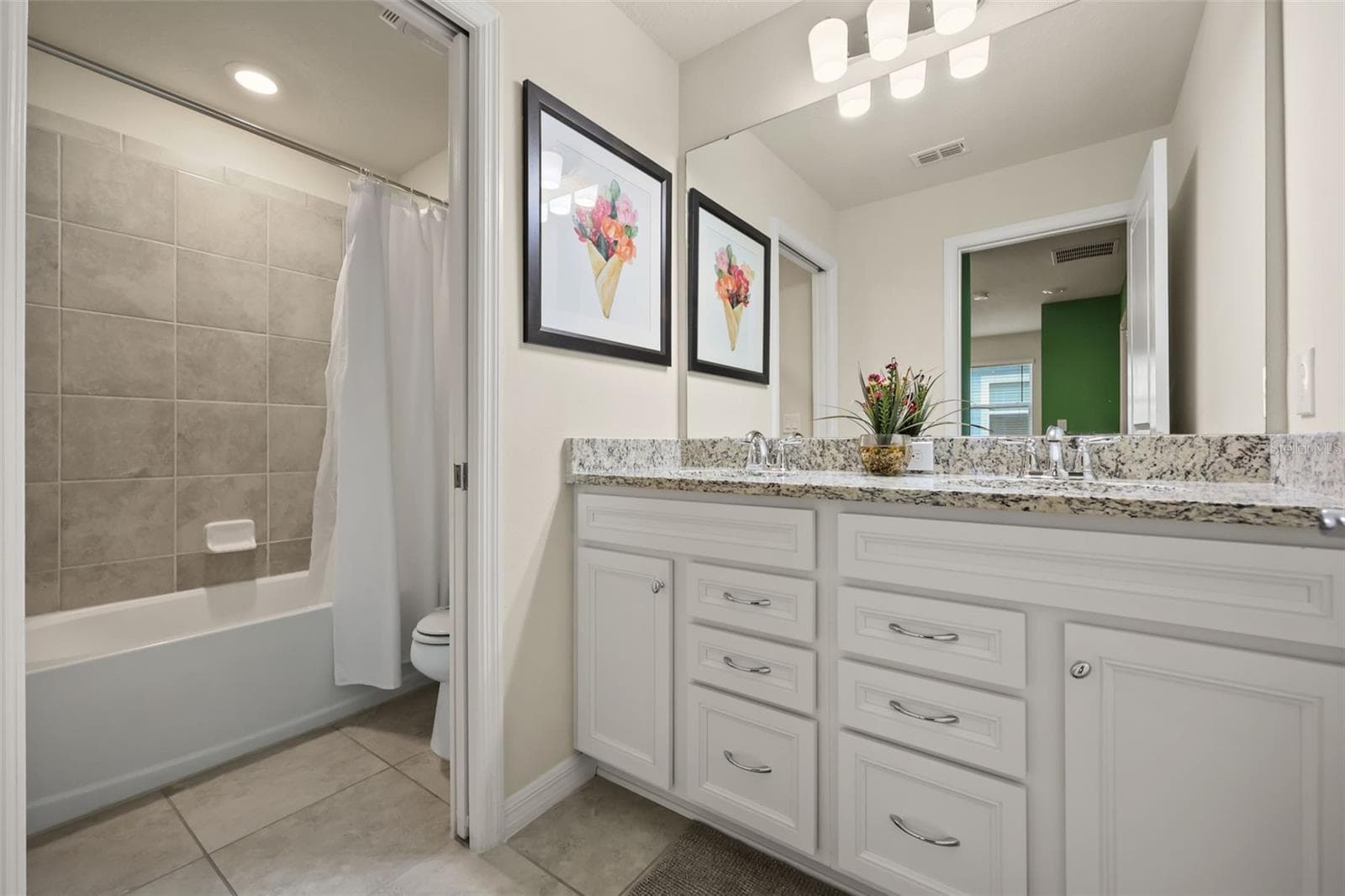 Bathroom 4 - 4186 LANA AVE, DAVENPORT