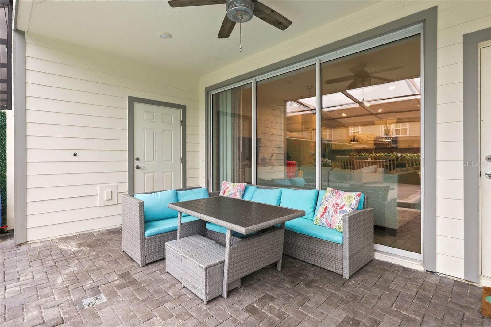 Covered lanai by the pool - 4186 LANA AVE, DAVENPORT