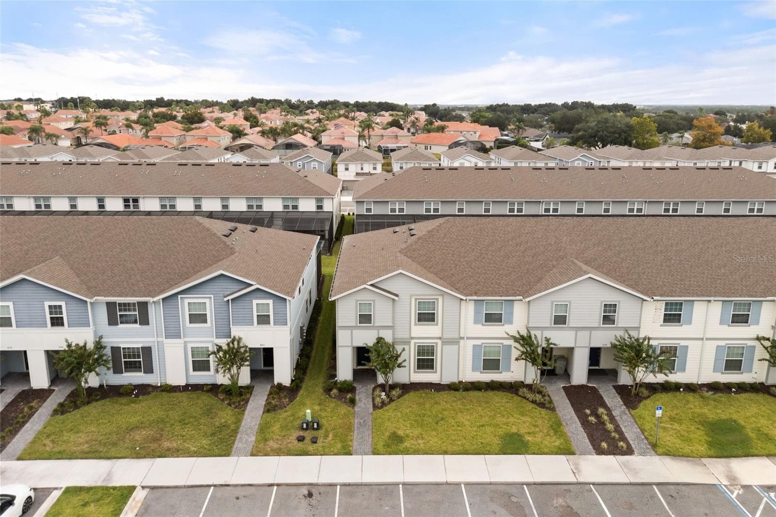 Aerial view of the property and the community - 4186 LANA AVE, DAVENPORT