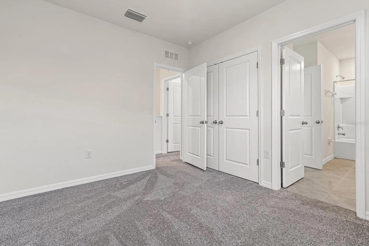 Townhouse at 34230 REDWOOD DAWN LN, WESLEY CHAPEL, photo 17 of 35