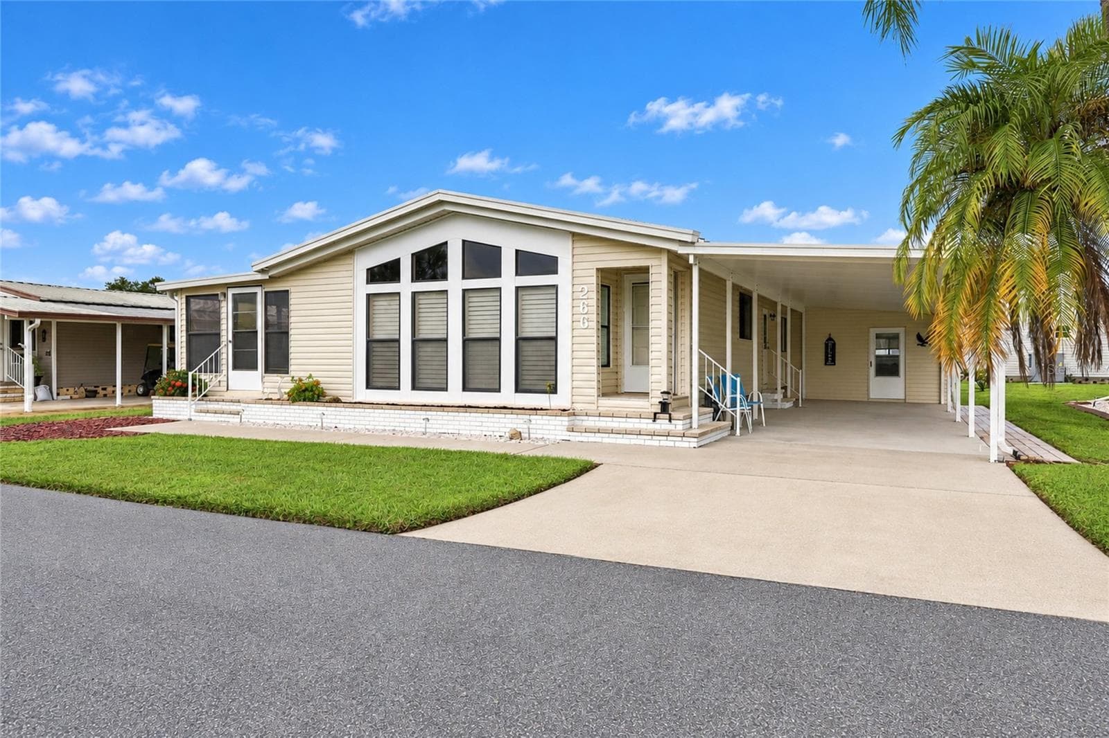 Manufactured Home at 266 CAMELOT DR, NOKOMIS, photo 2 of 40