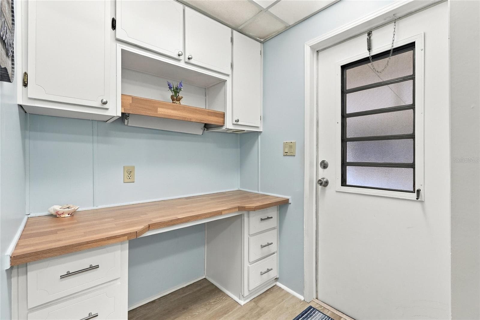 Manufactured Home at 266 CAMELOT DR, NOKOMIS, photo 18 of 40