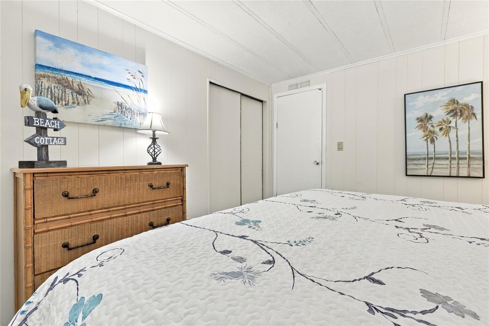Manufactured Home at 266 CAMELOT DR, NOKOMIS, photo 20 of 40