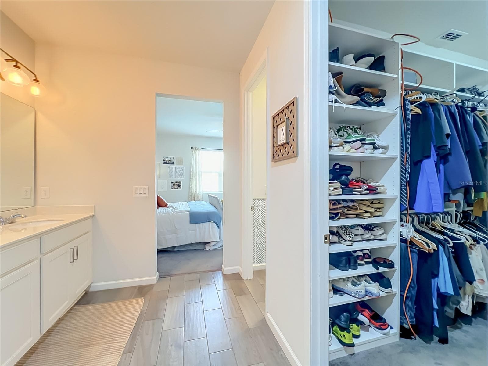 LARGE WALK-IN CLOSET - 1244 STRATTON AVE, GROVELAND