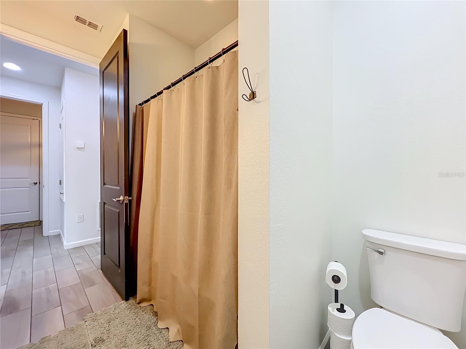 TUB/SHOWER - 1244 STRATTON AVE, GROVELAND