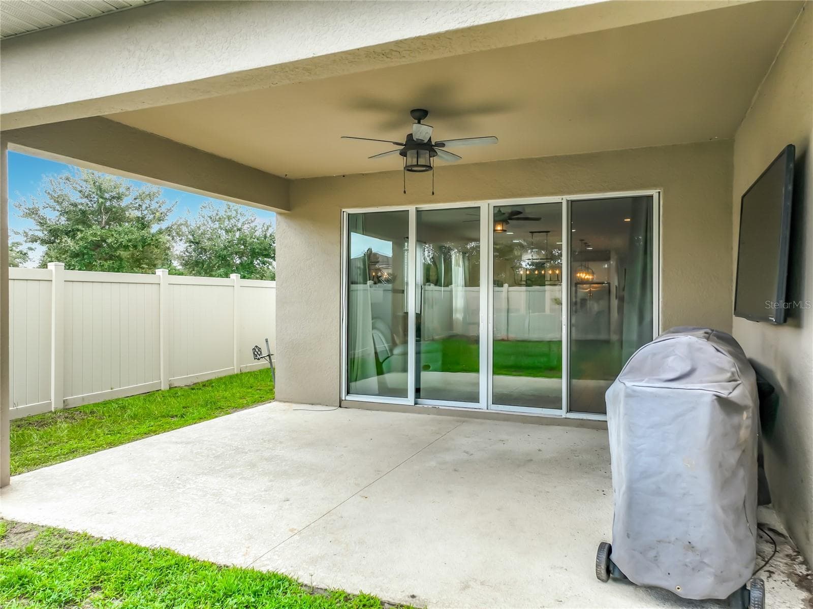 PATIO - 1244 STRATTON AVE, GROVELAND