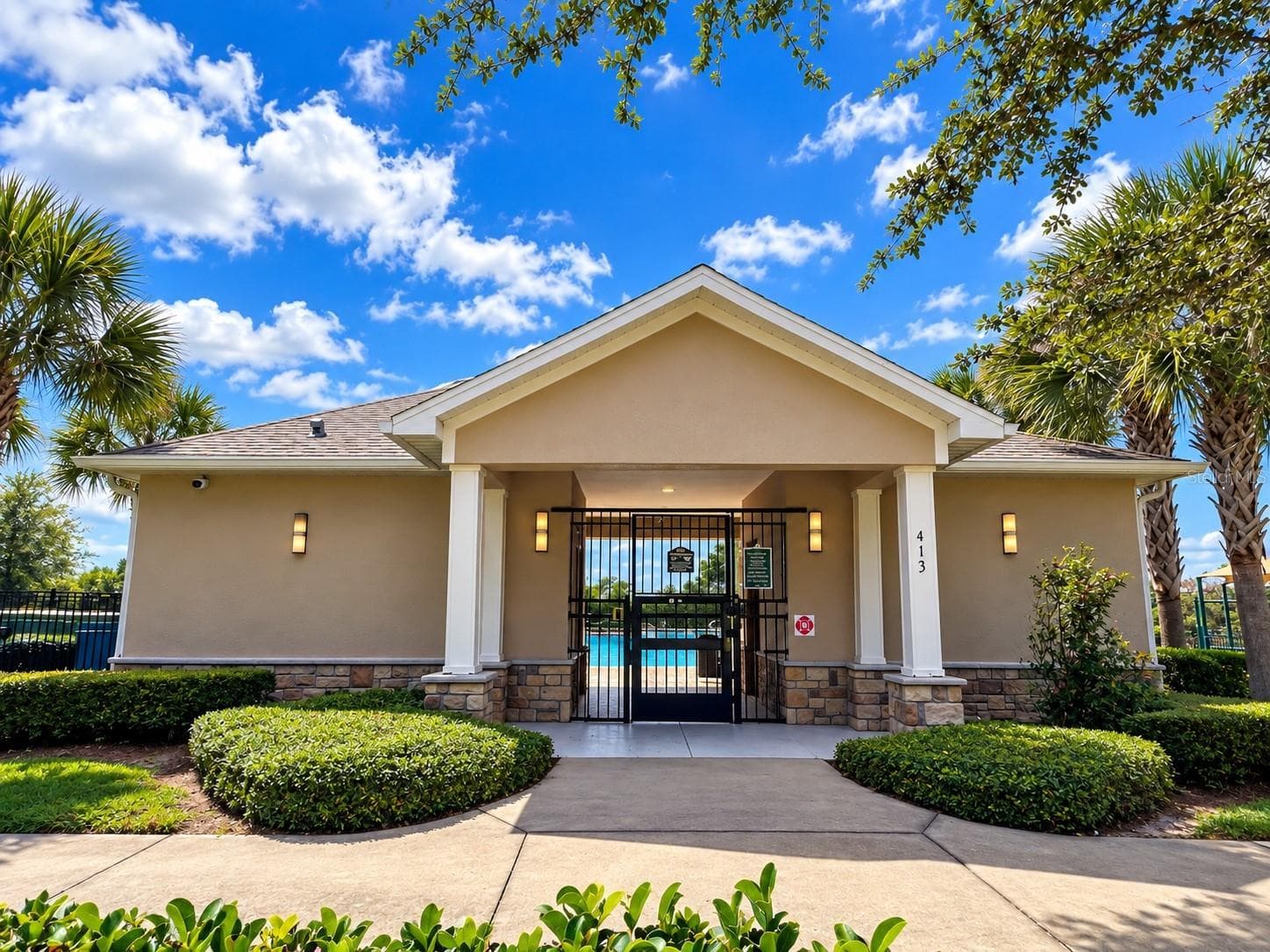 COMMUNITY POOL - 1244 STRATTON AVE, GROVELAND