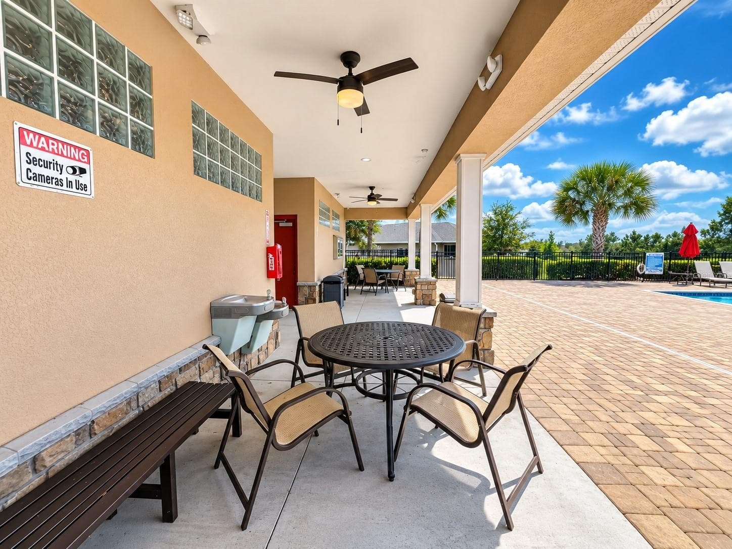 COVERED SEATING - 1244 STRATTON AVE, GROVELAND