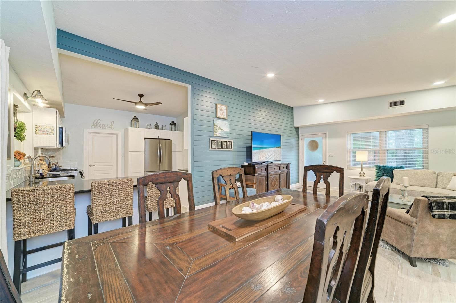 Single Family Residence at 126 HOLLY AVE, SARASOTA, photo 13 of 41