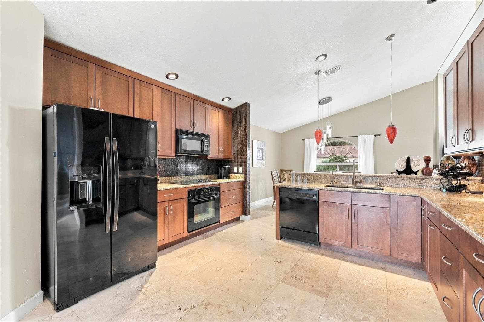 Single Family Residence at 2618 CLEMENTON PARK CT, ORLANDO, photo 12 of 42