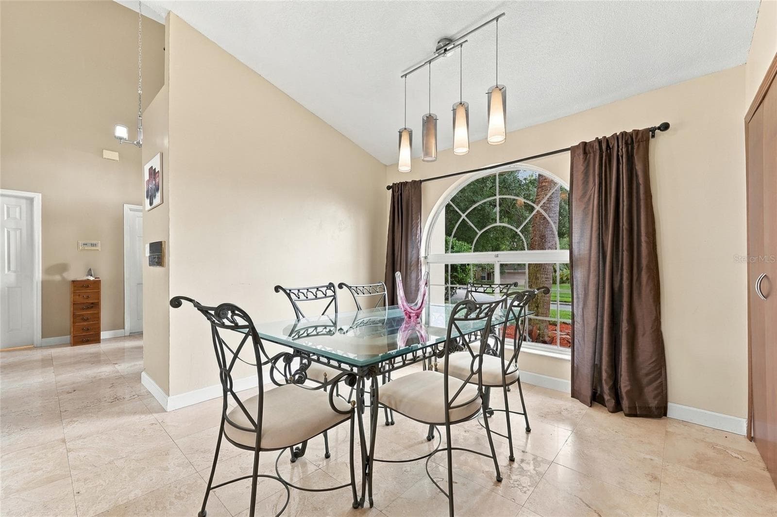 Single Family Residence at 2618 CLEMENTON PARK CT, ORLANDO, photo 17 of 42