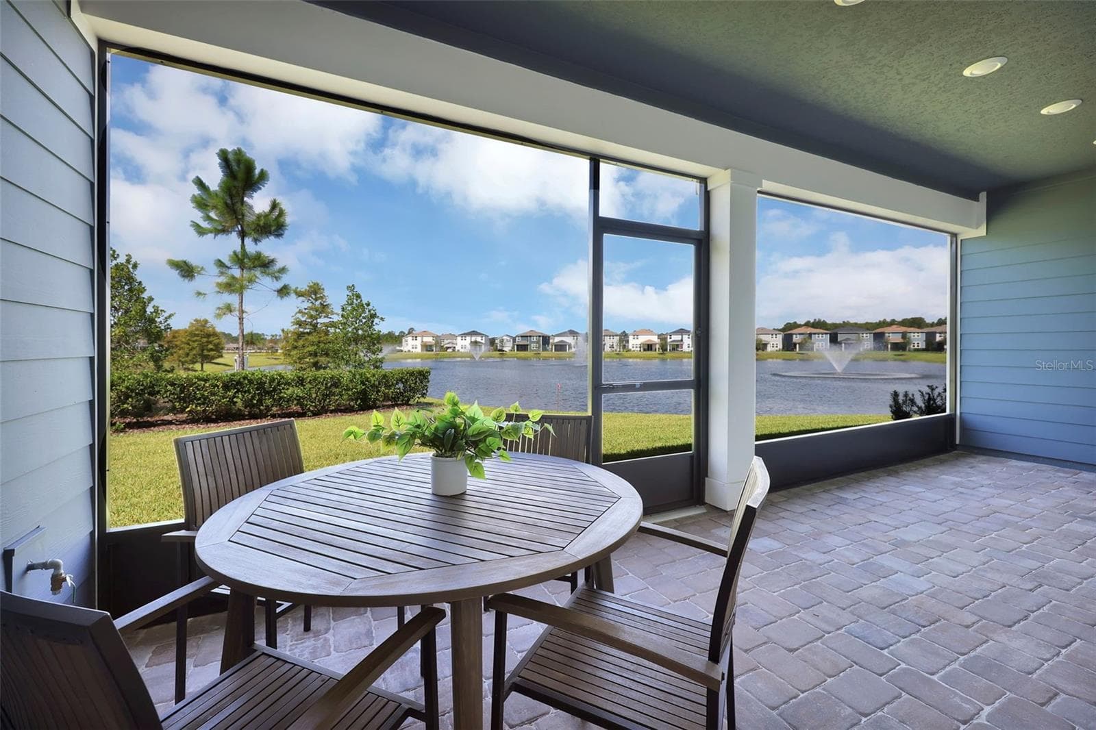 Model Home Pictured - 82 LAKE MANATEE DR, PALM COAST