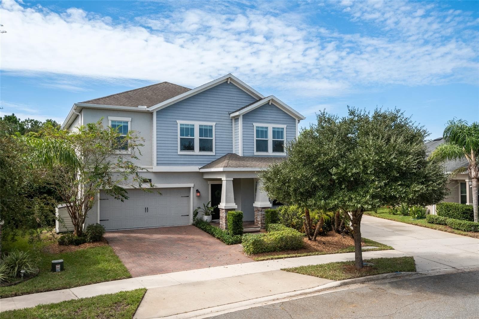10192 LOVEGRASS LN