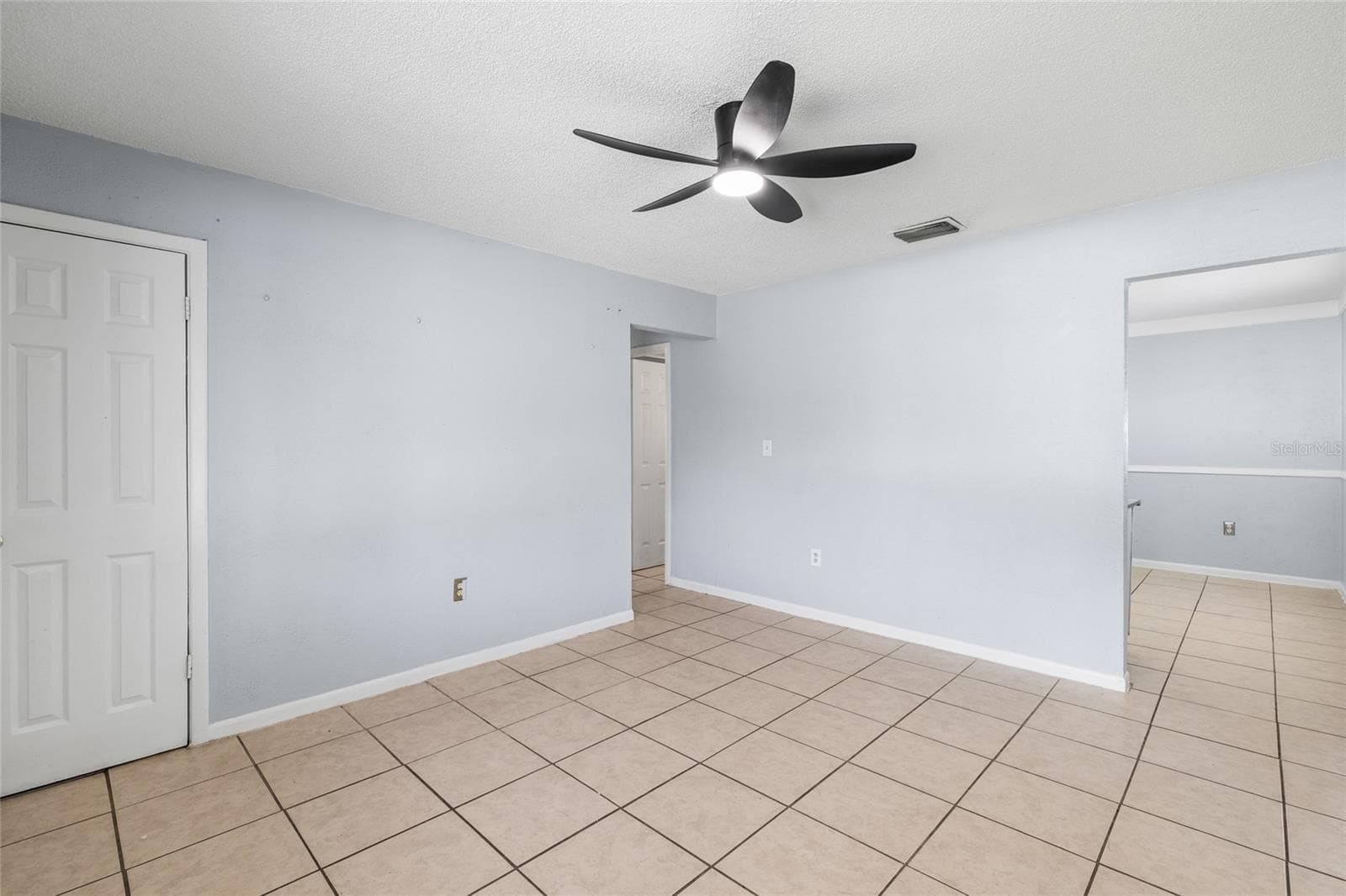 Single Family Residence at 3505 LIBBY LOOP, TAMPA, photo 8 of 41
