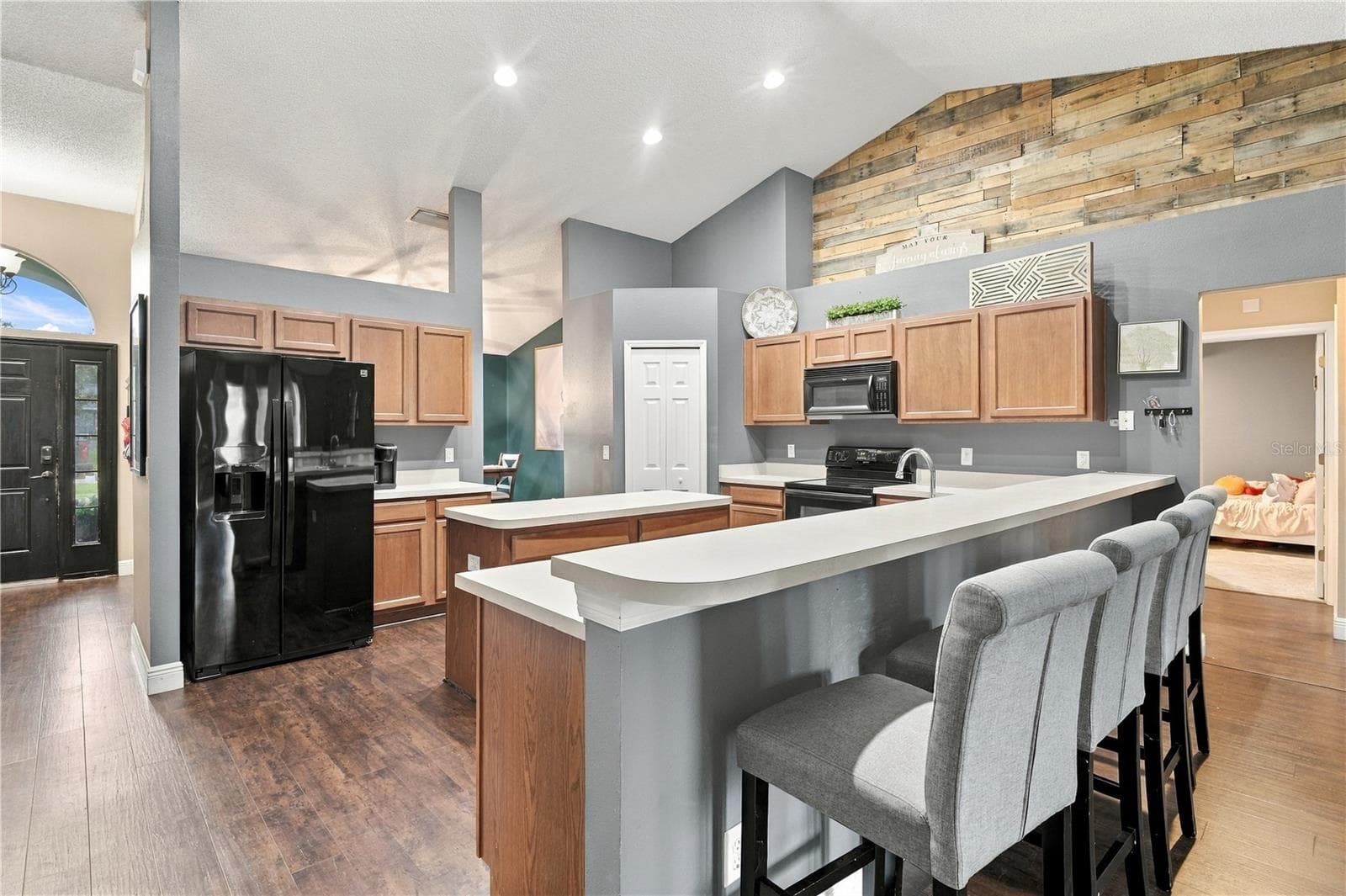Kitchen - 210 CITATION AVE, DELTONA