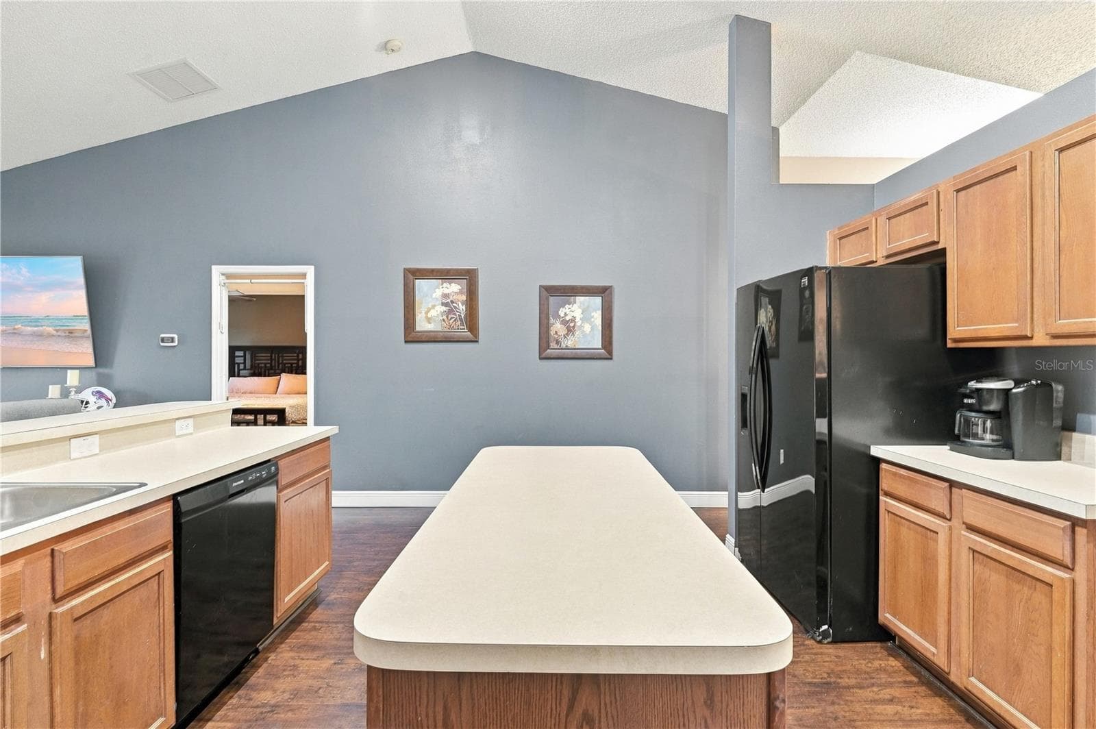 Kitchen - 210 CITATION AVE, DELTONA