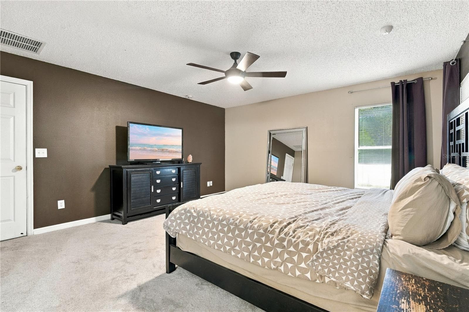 Primary - 210 CITATION AVE, DELTONA