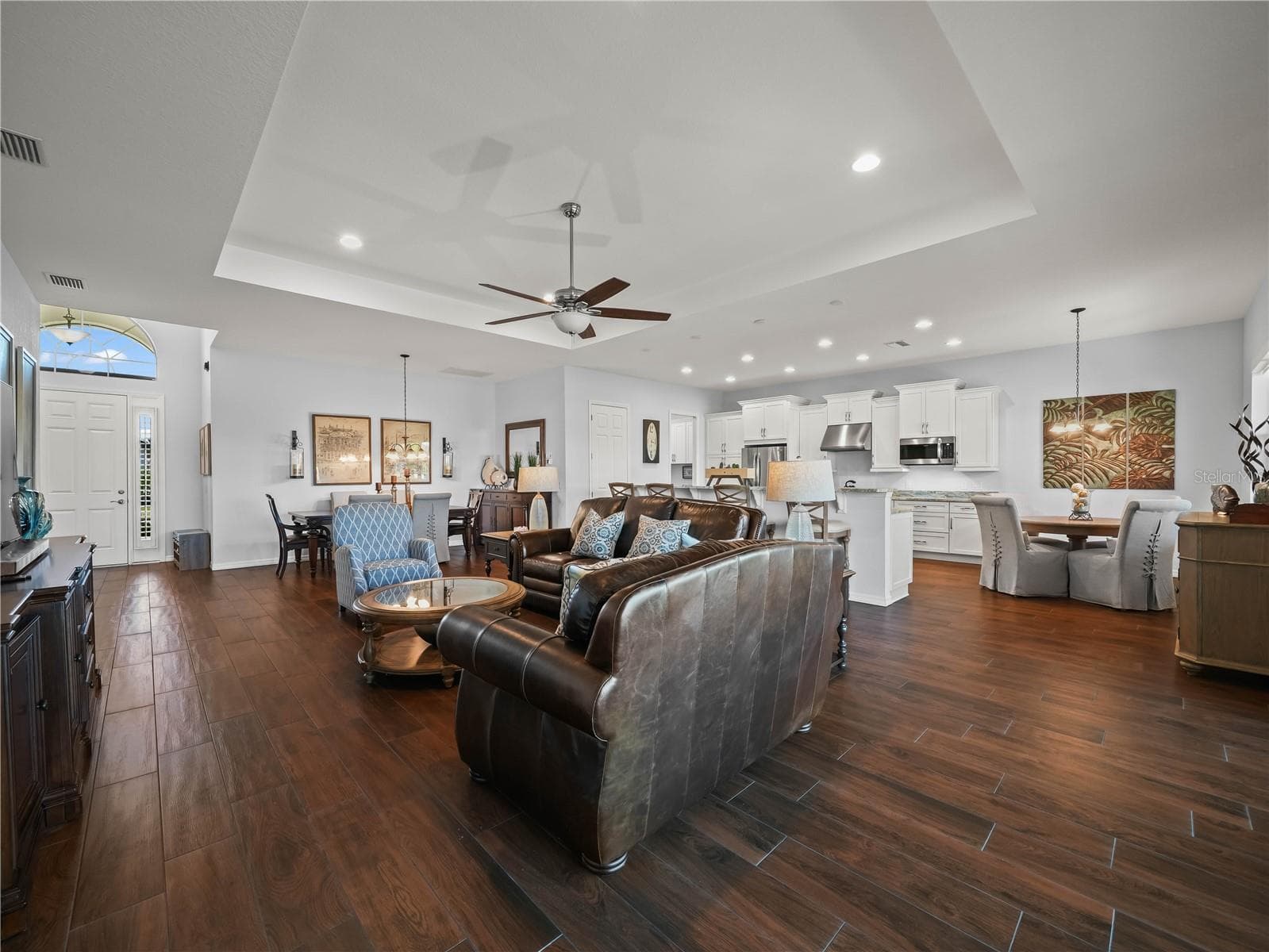 Living Room with Tile Plank Flooring - 6216 PINEHURST LOOP, WINTER HAVEN